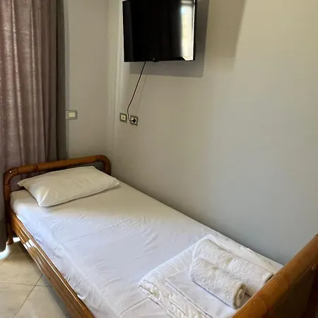 Fiore Lägenhet Sarandë